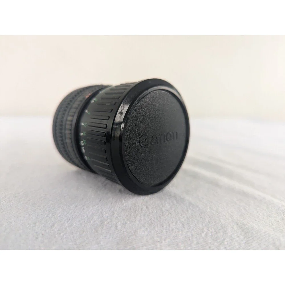 Vtg Canon T70 35mm Film Camera w/ 2 Lens - FD 35-70mm F/3.5-4.5 Zoom, 50mm 1:1.8